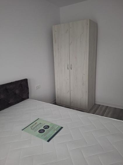 Apartament cu 2 camere semidecomandat în Rediu