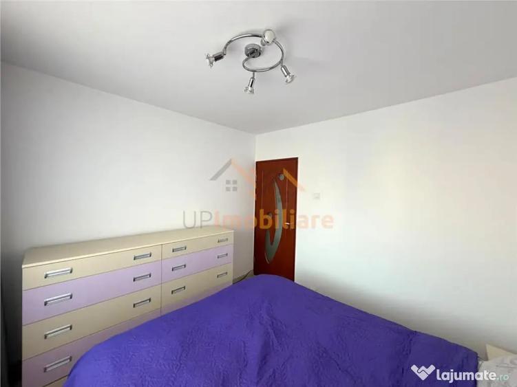 Apartament cu 3 camere decomandat în Rogerius