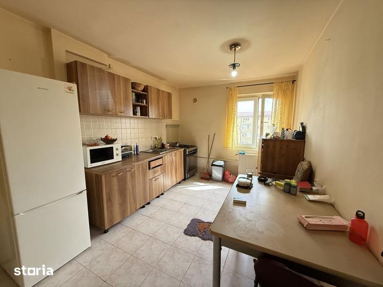 Apartament cu 2 camere semidecomandat, mobilat în Iosefin