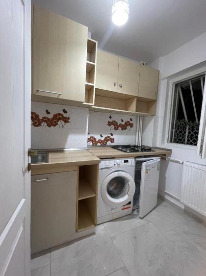 Garsonieră semidecomandată în Rahova