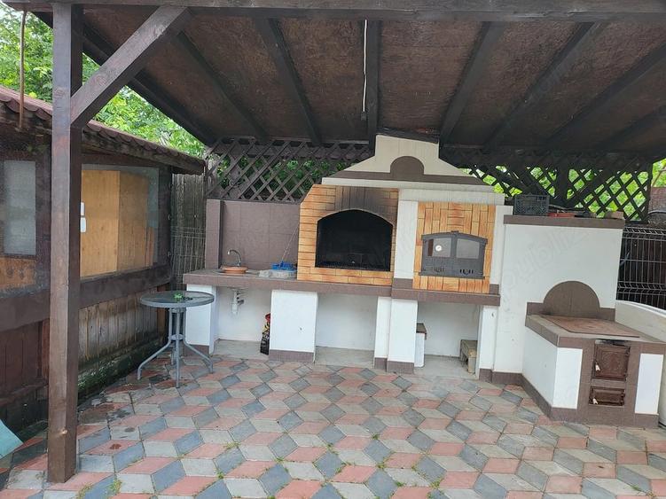 Casă cu 3 camere cu Teren 913 Mp în Dărăști-Vlașca