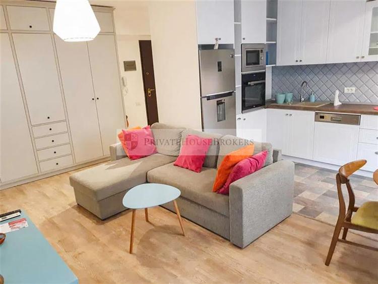 Apartament cu 2 camere semidecomandat, mobilat în Băneasa