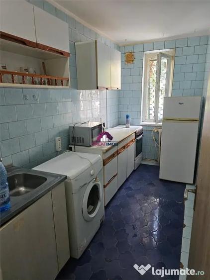 Garsonieră semidecomandată în Teiul Doamnei