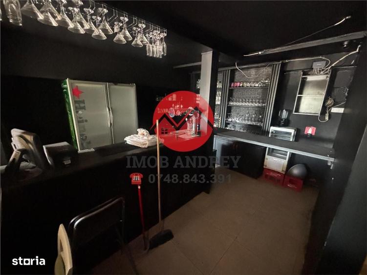Spațiu comercial, de 320 mp, în Faleză