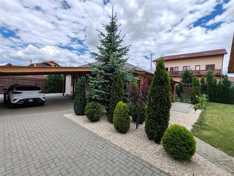 Casă individuală cu 4 camere cu Teren 627 Mp în Tărlungeni