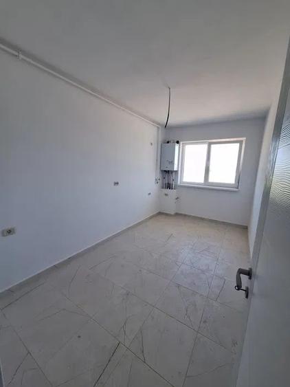Apartament cu 3 camere în Sânpetru