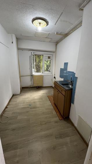 Garsonieră decomandată în Lujerului