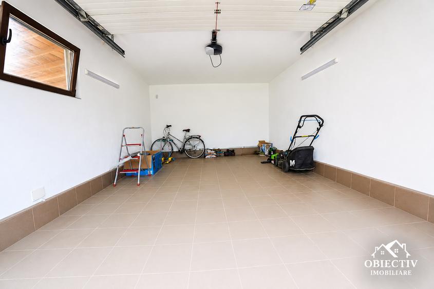 Casă individuală cu 5 camere cu Teren 500 Mp în 1 Mai