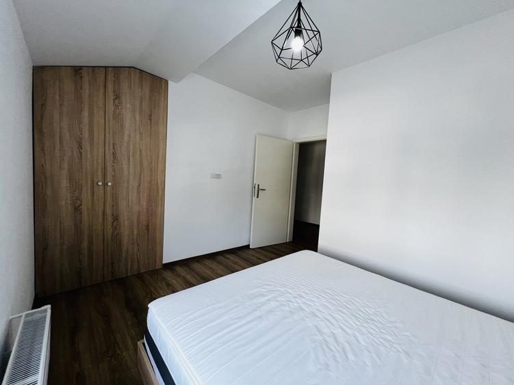 Apartament cu 3 camere semidecomandat, mobilat în Calea Urseni