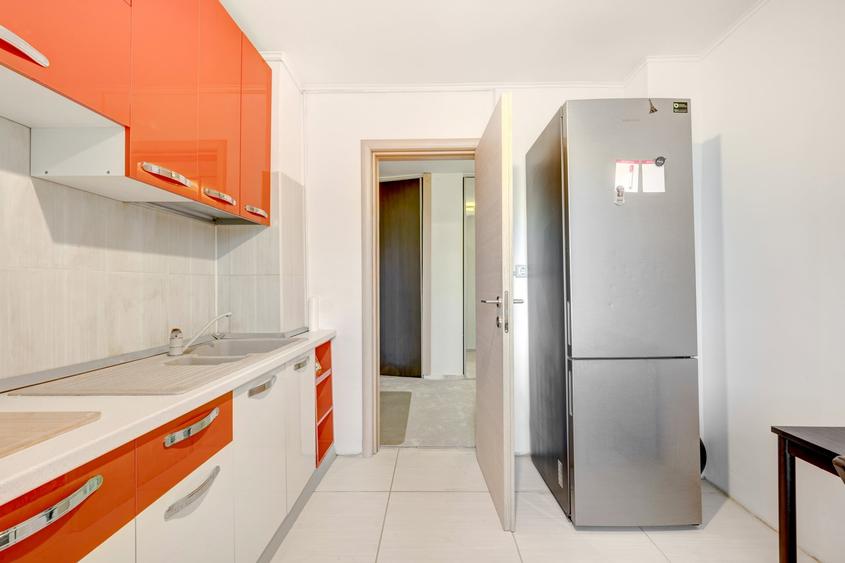 Apartament cu 2 camere decomandat în Colentina