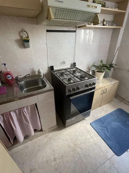 Apartament cu 2 camere semidecomandat în Lăpuș