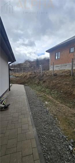 Casă cu Teren 1000 Mp în Sud