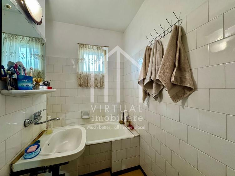 Apartament cu 4 camere decomandat în Turnișor