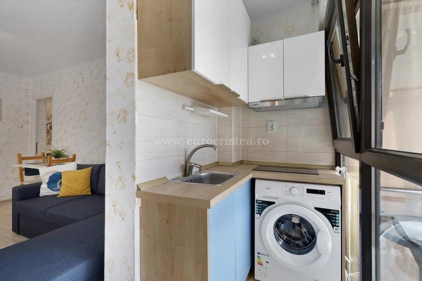 Apartament cu 2 camere semidecomandat în Sud