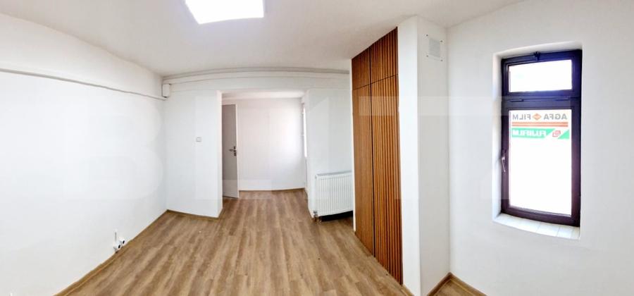 Spațiu comercial, de 25 mp, în Cetate