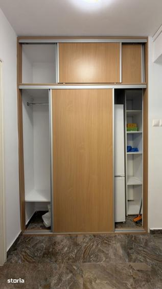 Apartament cu 2 camere, mobilat în Tei