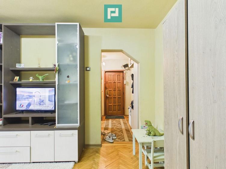 Apartament cu 2 camere în Boul Roșu