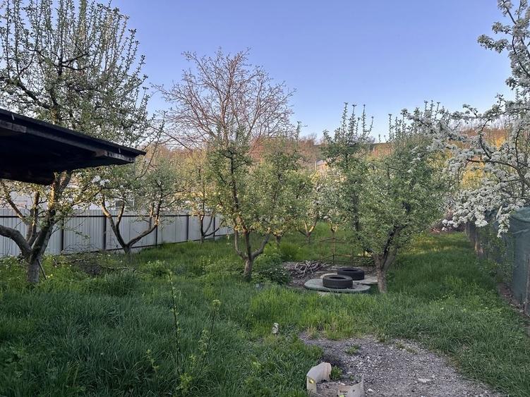 Casă cu 4 camere în Podoleni
