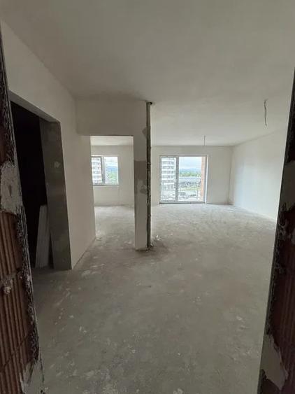 Apartament cu 2 camere semidecomandat în Florești — fotografia 1