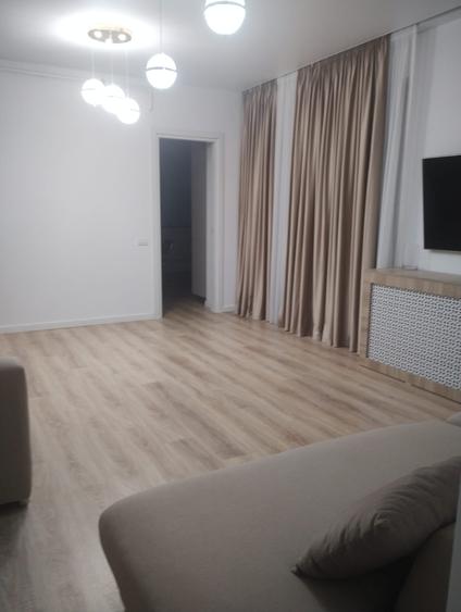 Apartament cu 2 camere decomandat în Tomis Plus