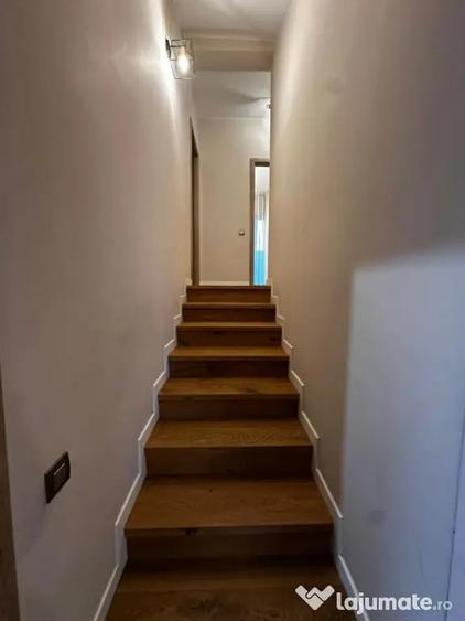 Apartament cu 3 camere decomandat în Gruia