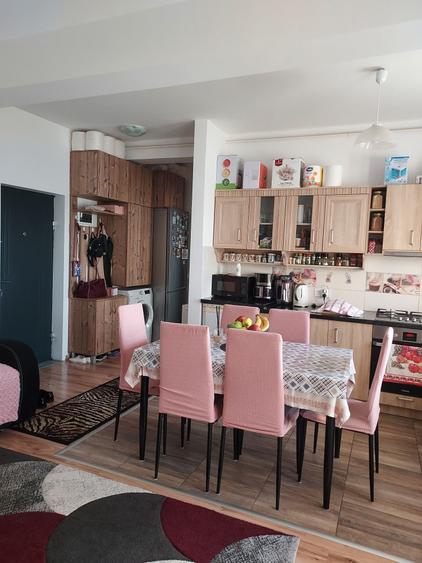 Apartament cu 2 camere semidecomandat în Exterior Vest