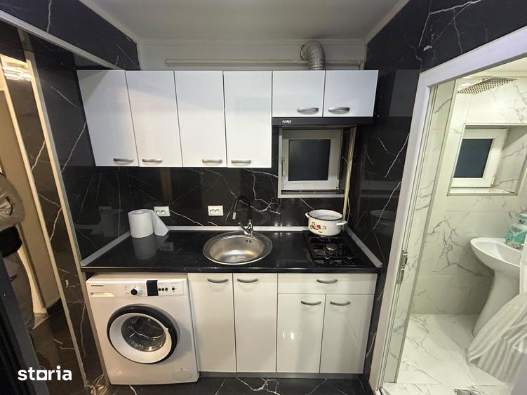 Apartament cu 2 camere semidecomandat în Rahova