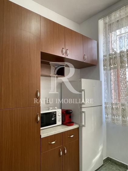 Casă individuală cu 3 camere cu Canalizare în Cantemir
