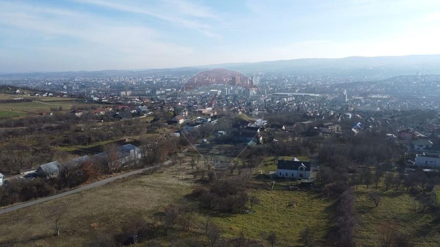 Teren agricol extravilan de 20146 mp, în Dâmbul Rotund