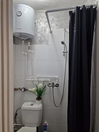 Garsonieră decomandată în Sud-Vest