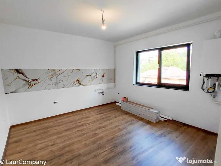 Casă cu 4 camere cu Teren 400 Mp în Ștefănești