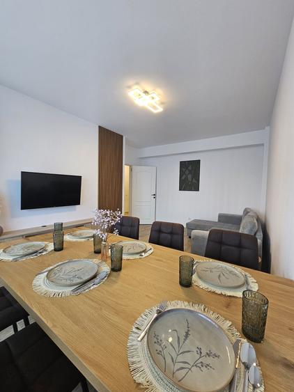Apartament cu 2 camere decomandat în Florești