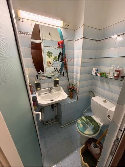 Apartament cu 3 camere decomandat în Bere