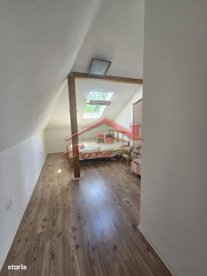Casă cu 4 camere cu Teren 3300 Mp în Cornu