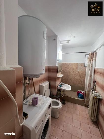 Apartament cu 3 camere decomandat în Ostroveni