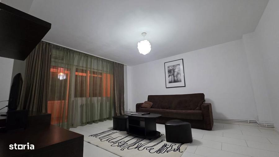 Apartament cu 3 camere, mobilat în Ultracentral