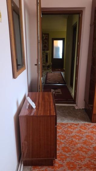 Casă individuală cu 2 camere cu Canalizare în Trocadero
