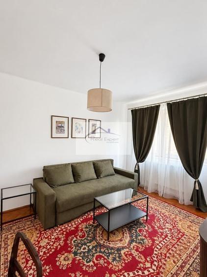 Apartament cu 2 camere semidecomandat în Central