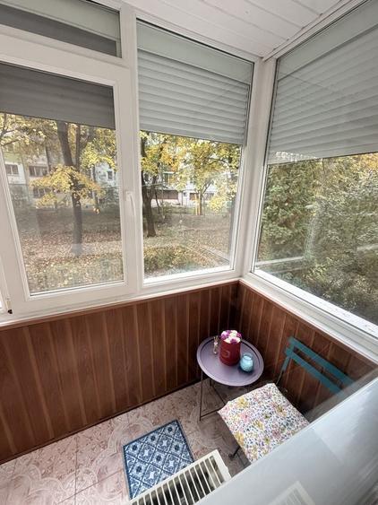 Apartament cu 2 camere decomandat în Exterior Vest