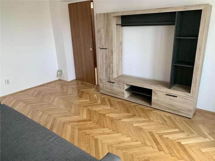 Apartament cu 2 camere decomandat în Gheorghe Lazăr
