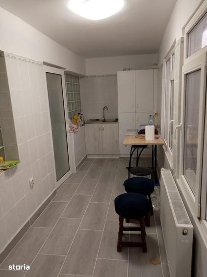 Casă cu 4 camere cu Teren 173 Mp în Călărași