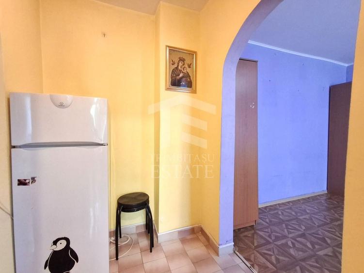 Apartament cu 2 camere decomandat, mobilat în Lacul Tei