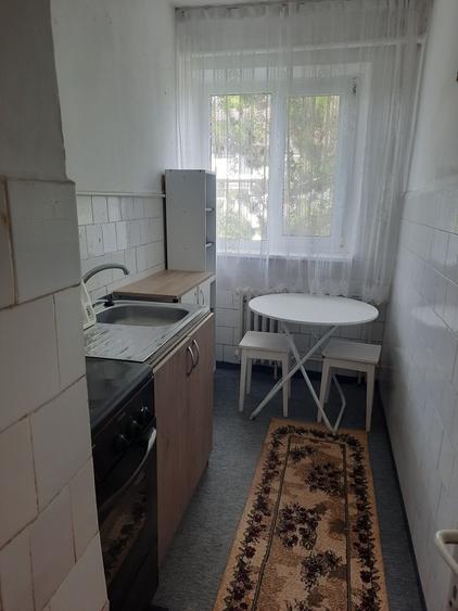 Apartament cu 2 camere nedecomandat în George Enescu