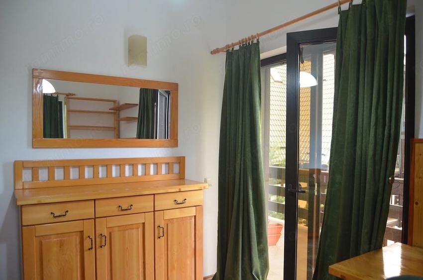 Apartament cu 2 camere decomandat în Piatra Arsă