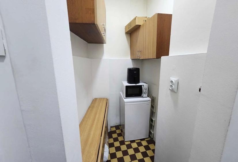 Garsonieră semidecomandată în Cuțitul de Argint