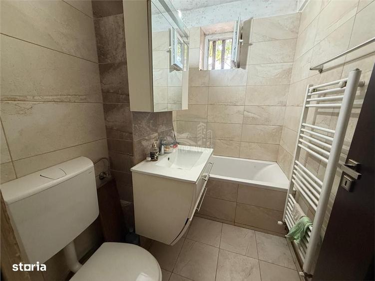 Apartament cu 4 camere în Central