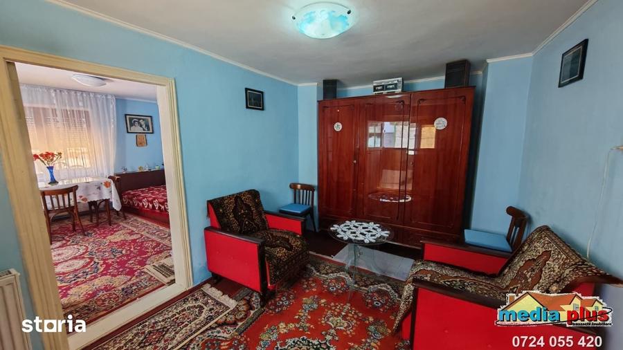 Casă cu 3 camere cu Teren 500 Mp în Central