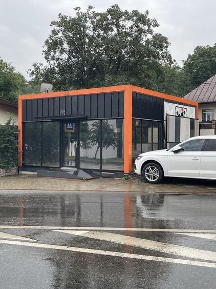 Spațiu comercial, de 42 mp, în Central