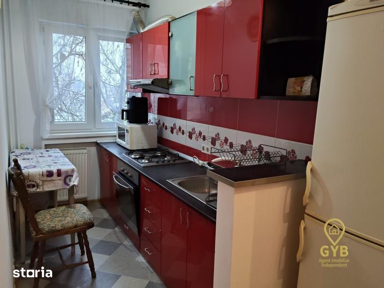 Apartament cu 2 camere, mobilat în Central