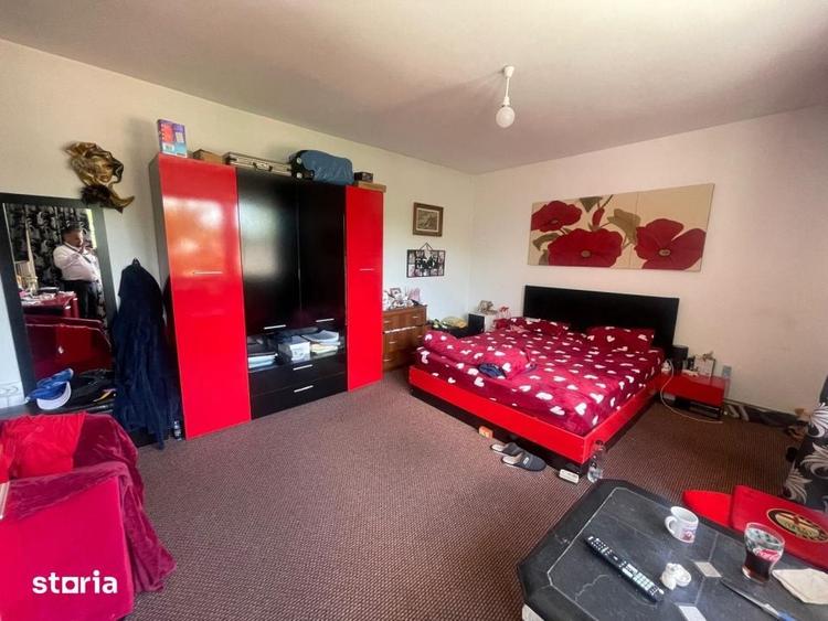 Casă cu 3 camere cu Teren 160 Mp în Central
